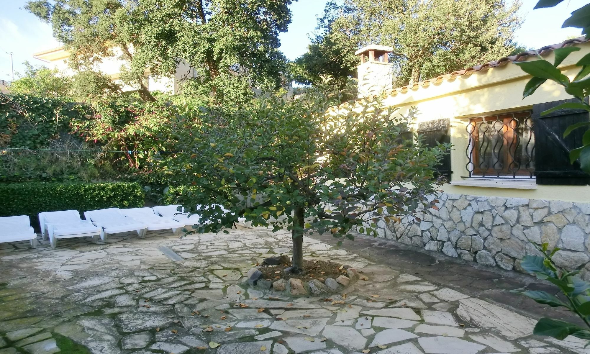 Villa 104667 In